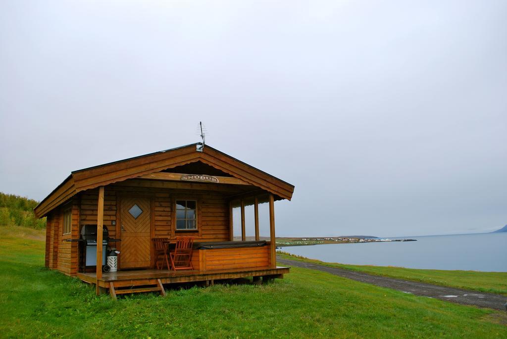 Ytri Vik Villa Hauganes Exterior photo