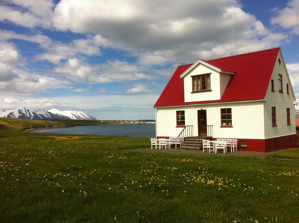 Ytri Vik Villa Hauganes Exterior photo